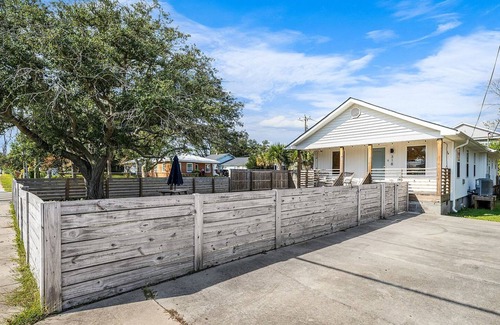 North Carolina Coast Casa | Twin Tides Beach House at Carolina Beach - Unit 1