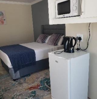 Eikenbosch Casa | Twinex Accommodation Bellville