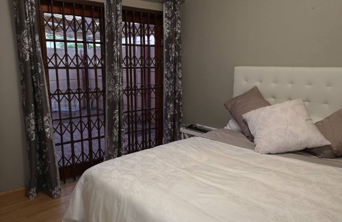 Cape Town Casa | TwinnPalms Accommodation