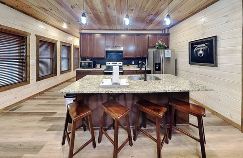 Gatlinburg - Pigeon Forge Cabina | Twisted Pines