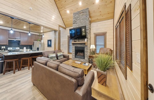 Gatlinburg - Pigeon Forge Cabina | Twisted Pines