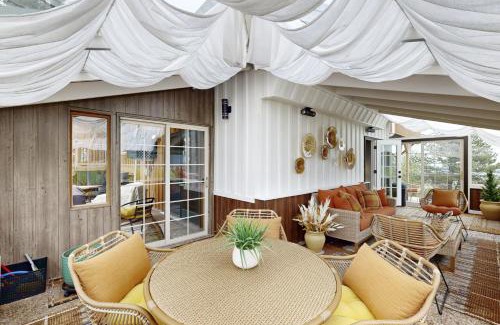 Sturgis Casa | Twisted Rose Cabin