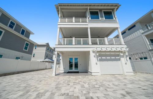 Bid-a-wee Beach Casa | Twisted Sister home