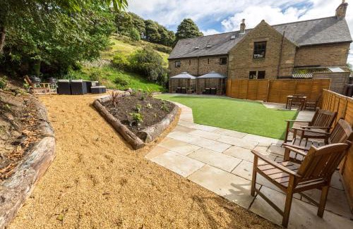 Hope Valley Casa | Twitchill Farm Holiday Cottage
