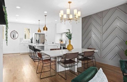 Historic Waverly Casa | TWO Adjacent Homes by 12 South, Belmont -Sleeps 24