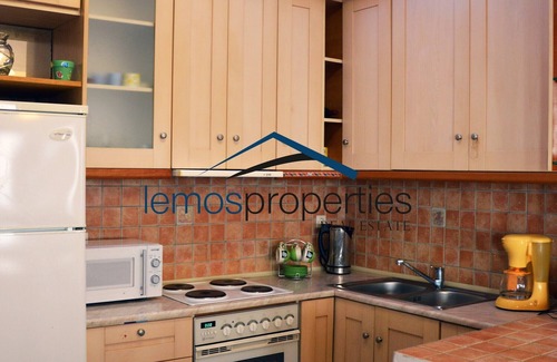 Kea Casa | Dos apartamentos en una villa, ideal para dos familias o un grupo de amigos.