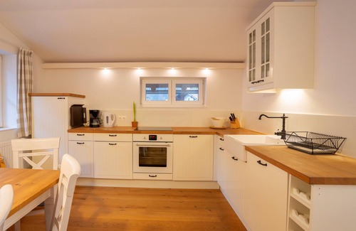 Hopfgarten Markt Apartamento | Two separate apartments in the centre