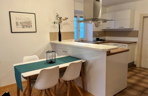 Hopfgarten Markt Apartamento | Two separate apartments in the centre