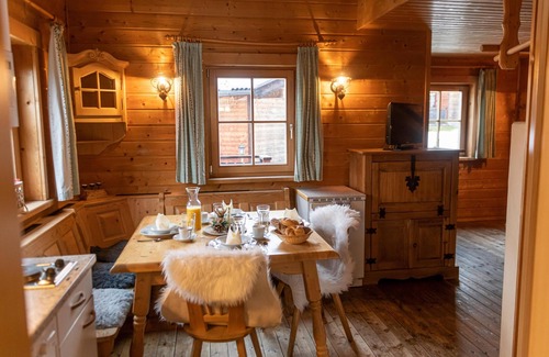 Niederau Casa | Two beautiful chalets with great location