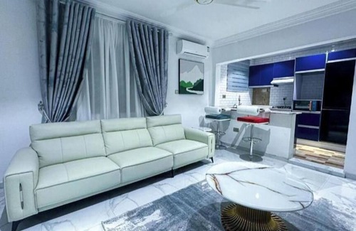 Sekondi-Takoradi Apartamento | Two-Bedroom Apartment with Balcony #2