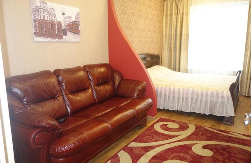 Izmaylovskoe Apartamento | Two Bedroom Apartment in The Center