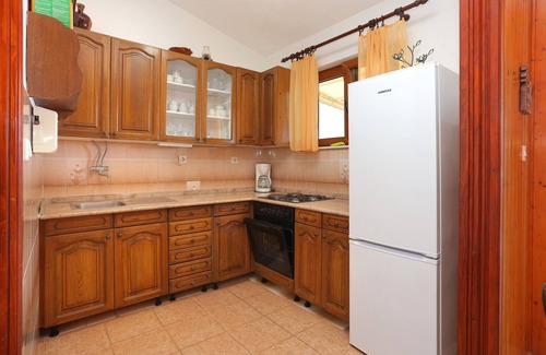 Seget Vranjica Apartamento | Apartamento para dos personas con terraza y vista al mar Seget Vranjica, Trogir (A-11273-a)