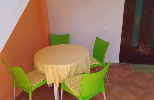 Veli Losinj Apartamento | Apartamento para dos personas con una terraza Veli Losinj, Losinj (A-11495-a)