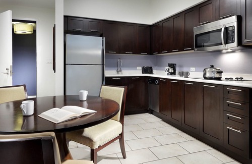 Celebration Apartamento | Two-Bedroom Apartment near Disney