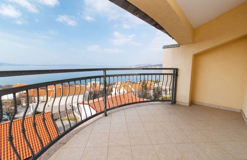 Klenovica Apartamento | Apartamento para dos personas con terraza y vista al mar Klenovica, Novi Vinodolski (A-20556-b)