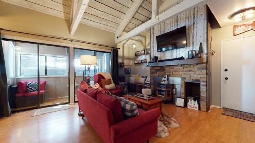 Majestic Pines Apartamento | Two-Bedroom Apartment
