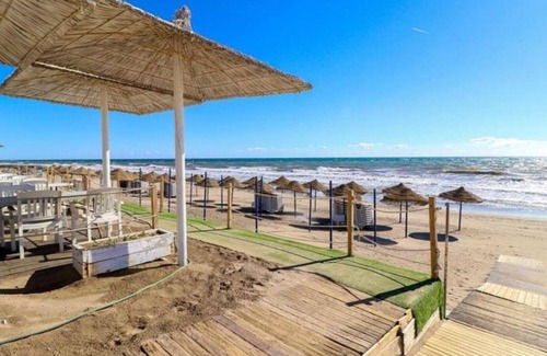 Nikki Beach Apartamento | Apartamento de dos dormitorios en Marbella Park playa Elviria