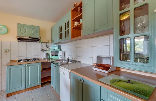 Nerezine Apartamento | Apartamento para dos personas con una terraza Nerezine, Losinj (A-8049-a)