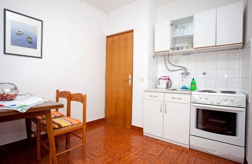 Promajna Apartamento | Apartamento para dos personas con terraza y vista al mar Promajna, Makarska (A-2588-b)