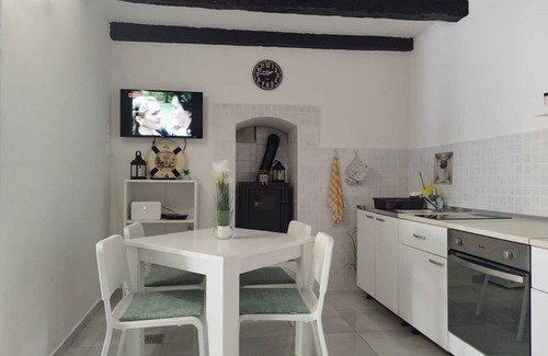 Povile Apartamento | Two Bedroom Apartment Leo Povile