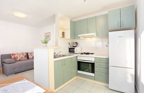 Podgora Apartamento | Apartamento para dos personas en la playa Podgora, Makarska (A-2657-a)