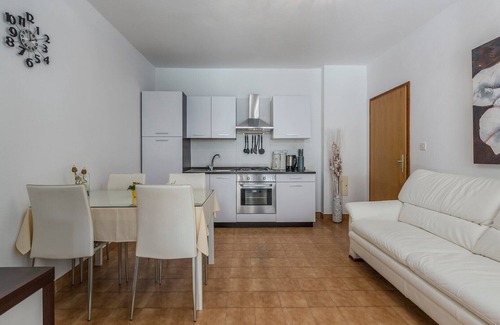 Porec Apartamento | Rakovac / Two-Bedroom Apartment A2 with Terrace