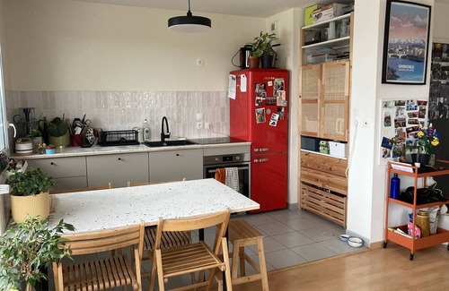 Malakoff Apartamento | Two-bedroom apartment with balcony
