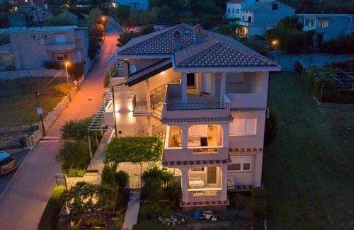 Lopar Apartamento | Apartamento para dos personas con una terraza Lopar, Rab (A-18388-a)