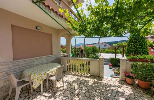 Lopar Apartamento | Apartamento para dos personas con una terraza Lopar, Rab (A-18388-a)