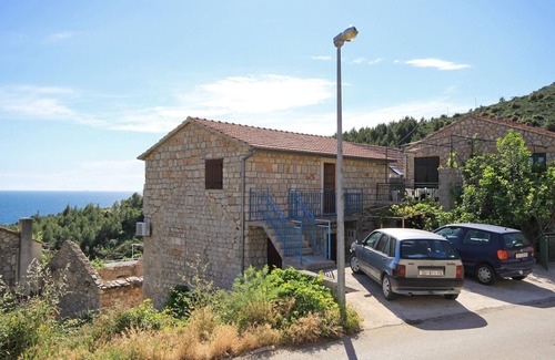 Ivan Dolac Apartamento | Apartamento para dos personas con terraza y vista al mar Ivan Dolac, Hvar (A-8797-b)
