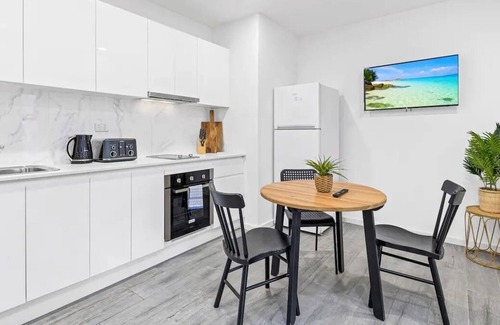 Burwood Apartamento | Two Bedroom Apt Burwood | MHS