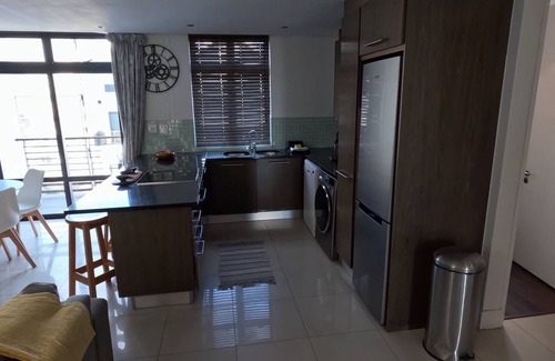 Big Bay Apartamento | Two Bedroom Beachfront Penthouse with Parking
