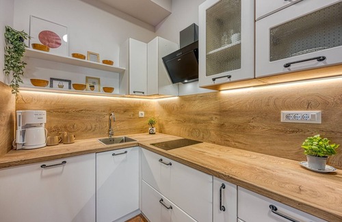 Spadici Apartamento | Casa Mareva / Two-Bedroom Burin with Balcony