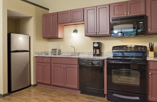 Wisconsin Dells Cabina | Two Bedroom Cabin, Christmas Mountain, WI (2027975)