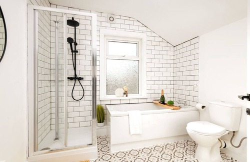 Barry Casa | Two-Bedroom Townhouse