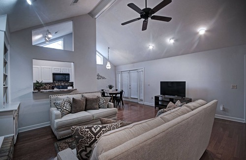 Ridgeland Casa | Two Bedroom Getaway Near the Reservoir