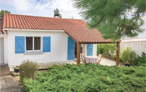 La Tranche-sur-Mer Casa | Two-Bedroom Holiday Home In La Tranche-Sur-Mer