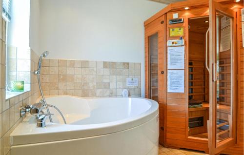 Hvide Sande Casa | Two-Bedroom Holiday Home In Hvide Sande