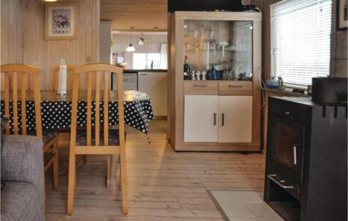 Hasmark Strand Casa | Two-Bedroom Holiday Home In Otterup