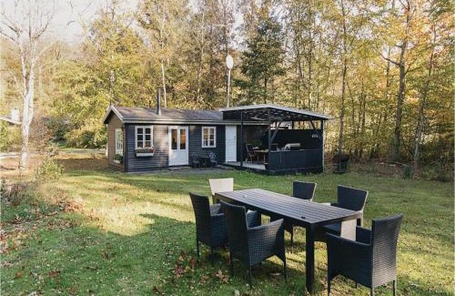 Ronne Casa | Two-Bedroom Holiday Home In Ronne