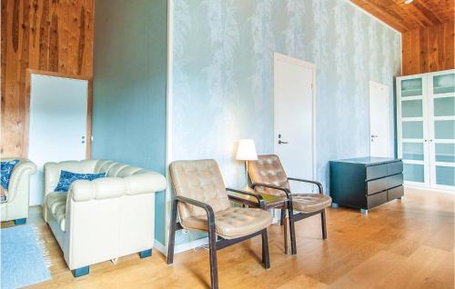 Nyhamn Casa | Two-Bedroom Holiday Home In Visby