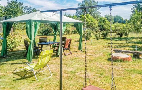 Osno Lubuskie Casa | Two-Bedroom Holiday Home In Osno Lubuskie