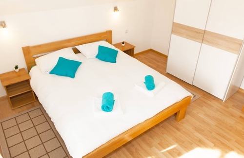 Seliste Apartamento | Two bedroom apartment with balcony Gornji Vaganac, Plitvice (A-17524-a)