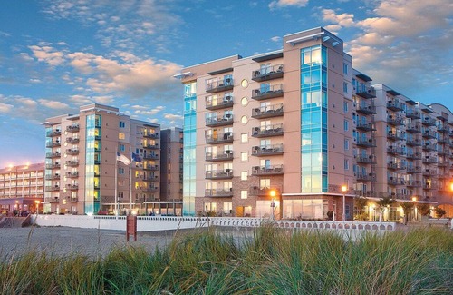 Seaside Gilbert District Condominio | Two Bedroom KIng WorldMark Seaside