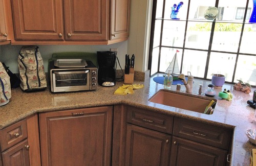 Huntington Beach Condominio | Snowbird Rental Surf City California