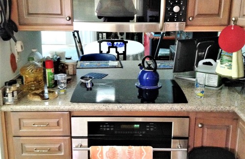 Huntington Beach Condominio | Snowbird Rental Surf City California