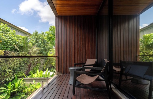Melayang Villa | Two-bedroom Luxury Pool Villa Emerald Jungle View