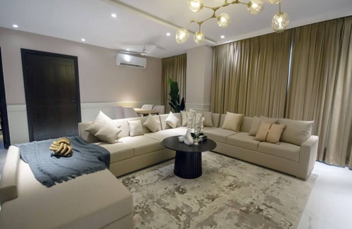 Lahore Apartamento | Two bedroom luxury Apartment – Perfect for 5 Guests