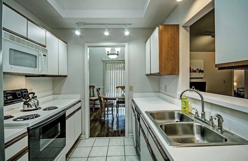 Ridgeland Casa | Two Bedroom Near the Reservoir by Great Fishing