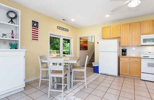 Emerald Isle Casa | Two Bedroom Sound-side gem in quiet peacful location